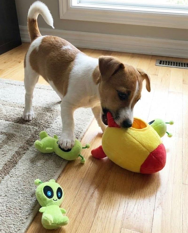 Alien Hide‑&‑Seek Dog Toy 🚀👽 Squeaky Plush Puzzle Spaceship w/ Treat Slot
