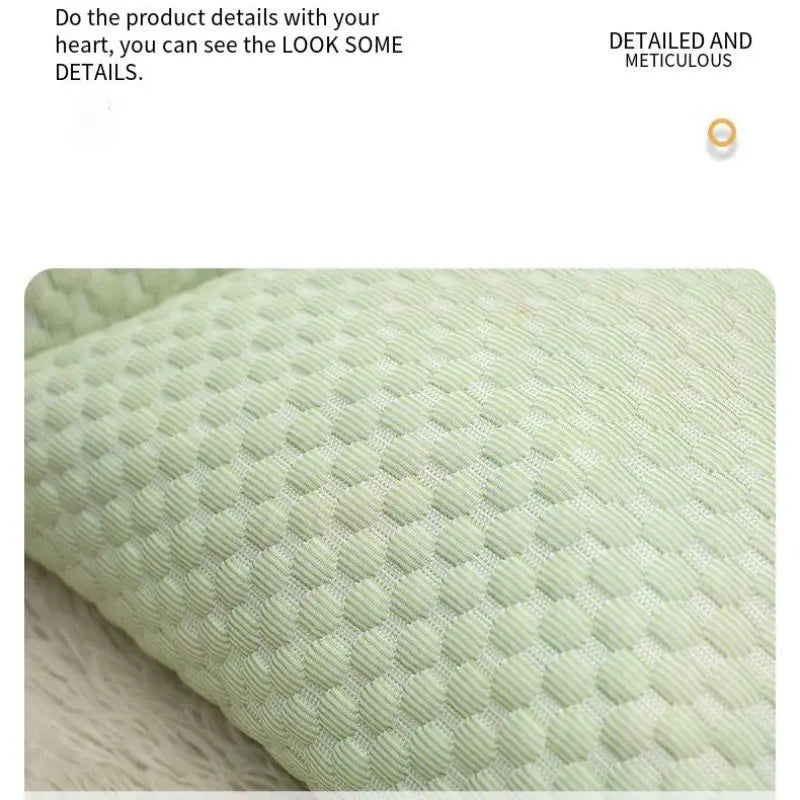 Luxurious Cooling Sofa for Dogs & Cats - Ice Bean Fabric with Soothing Massage Beads for Ultimate Comfort! Perfect for Small to Medium Pets!