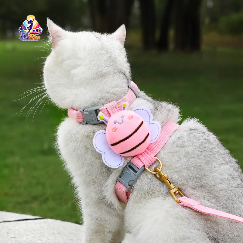 Transform Your Pet's Style with Our Adorable Cat Bee Costume Harness & Leash Set - Perfect for Safe Walks with Small to Medium Cats & Rabbits!