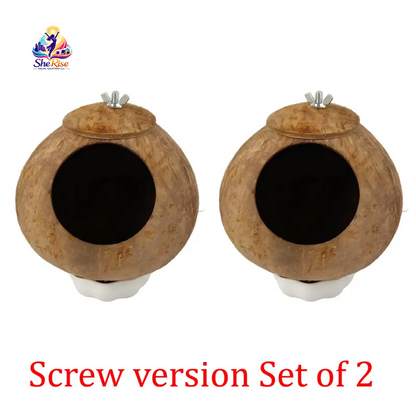 Transform your birdie's space with our Natural Coconut Shell Hanging Birdhouse! 🌴🐦 Featuring a cozy perch and a fun 4-step wooden ladder, it's the perfect retreat for your small birds like Conures and Parrots. 🥰🌼 #BirdHouse #PetLovers